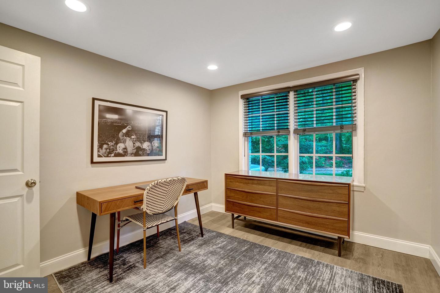 706 S Arlington Mill Dr #18103 Property Photo 17