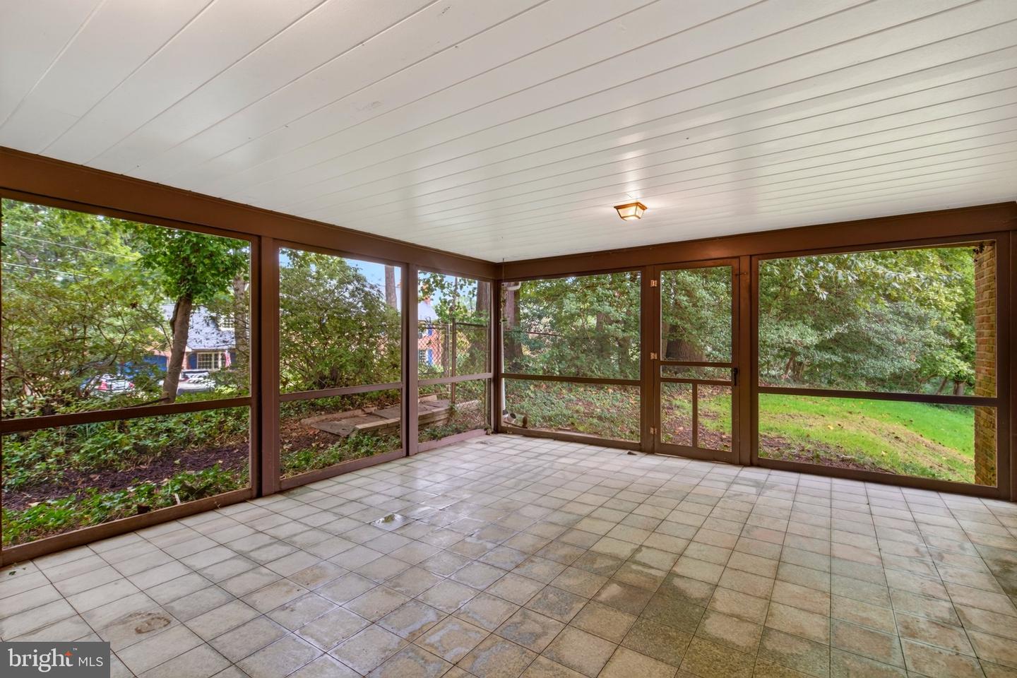 3617 N Monroe St Property Photo 6