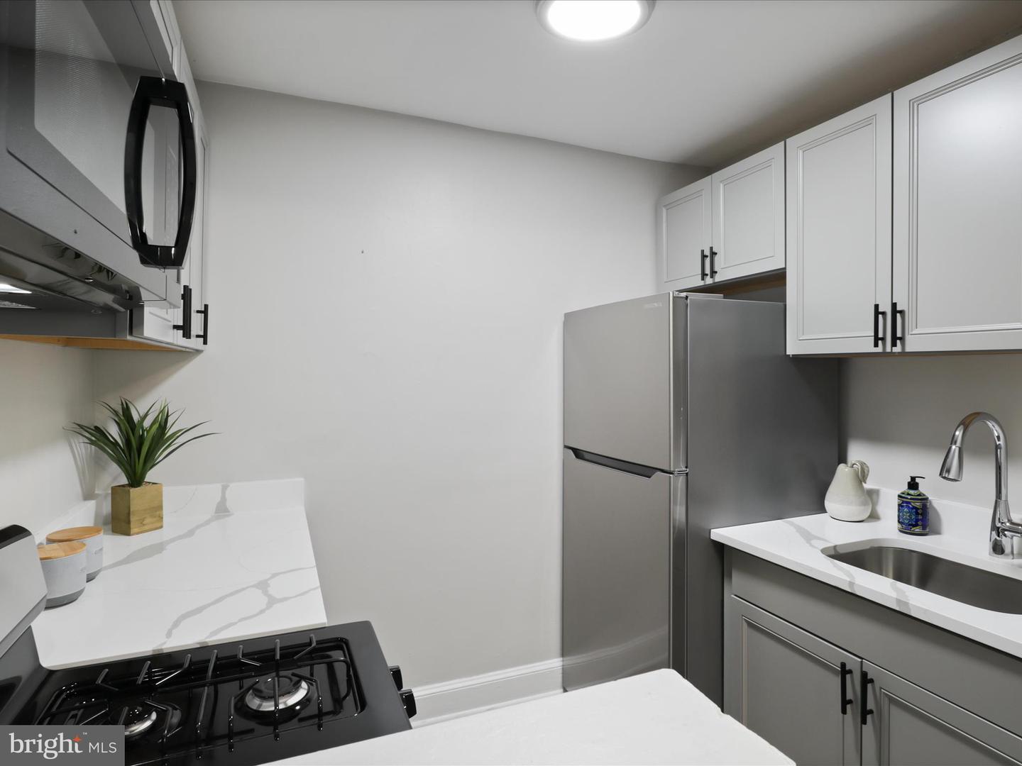 2608 Arlington Blvd Property Photo 12