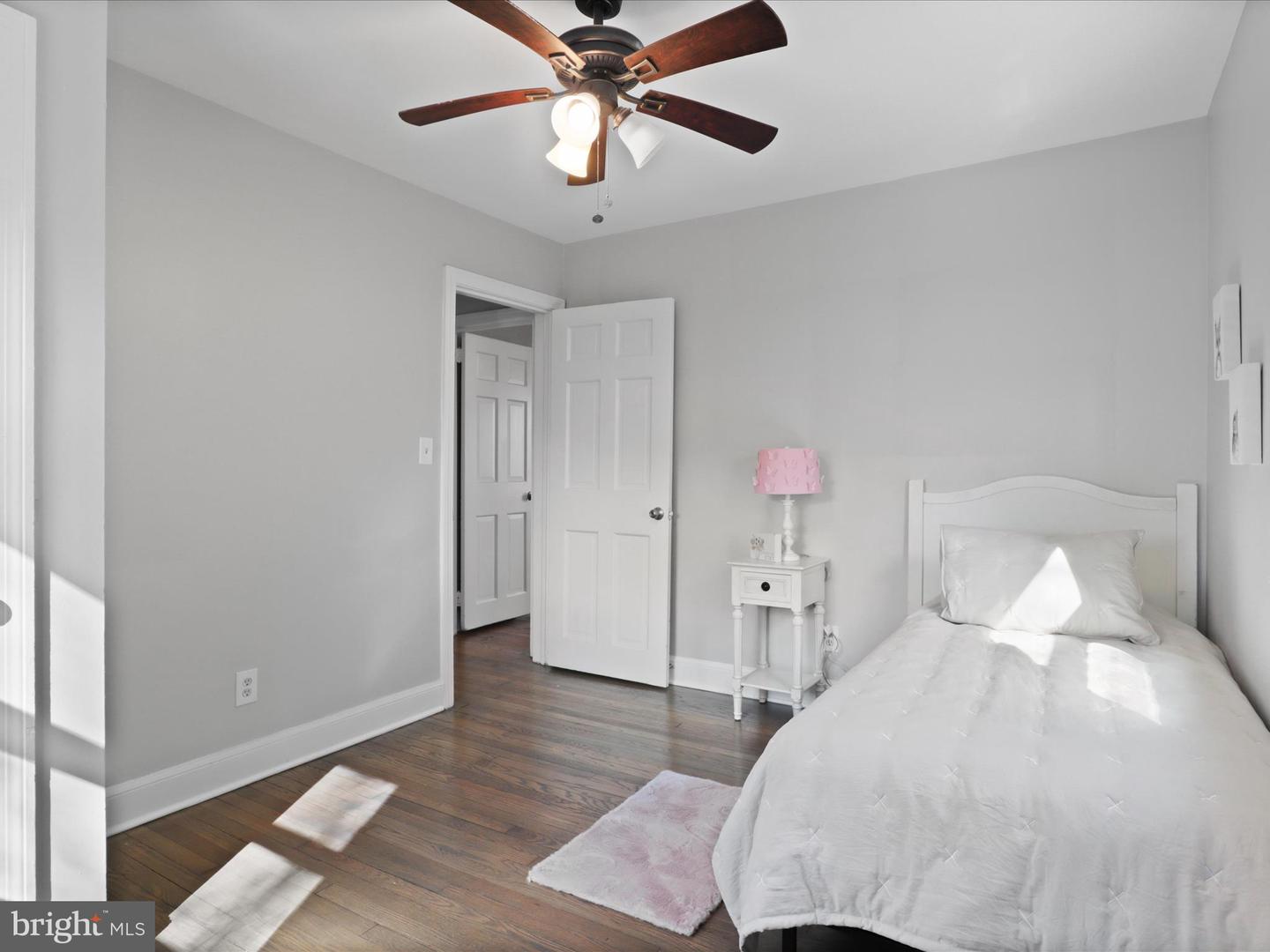 2608 Arlington Blvd Property Photo 23