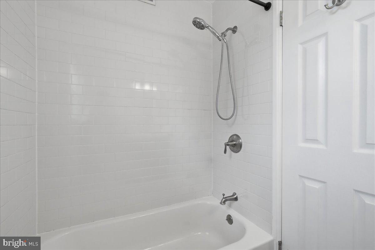 4825 28th St S #a Property Photo 15
