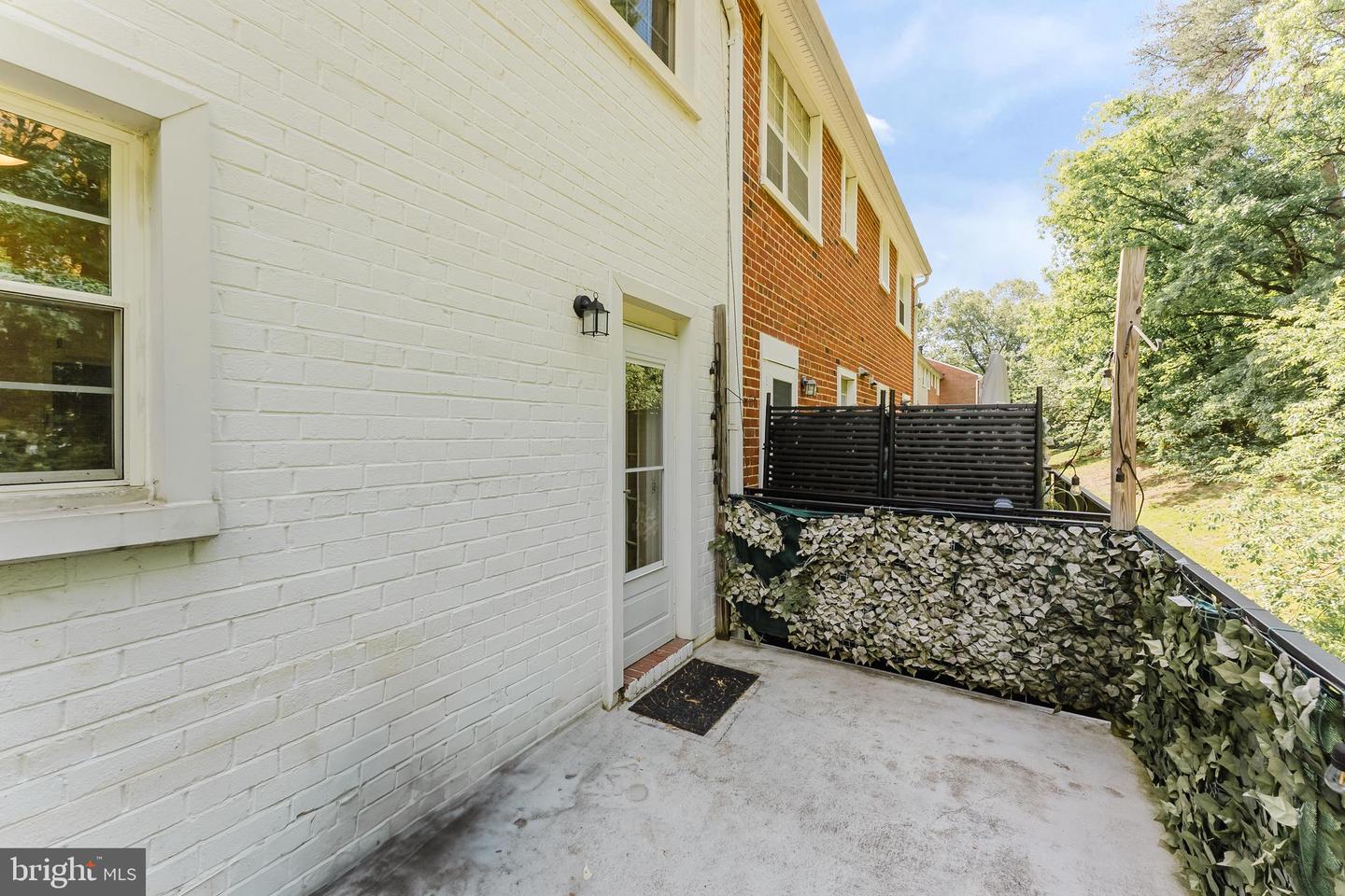 2725 S Walter Reed Dr #b Property Photo 20