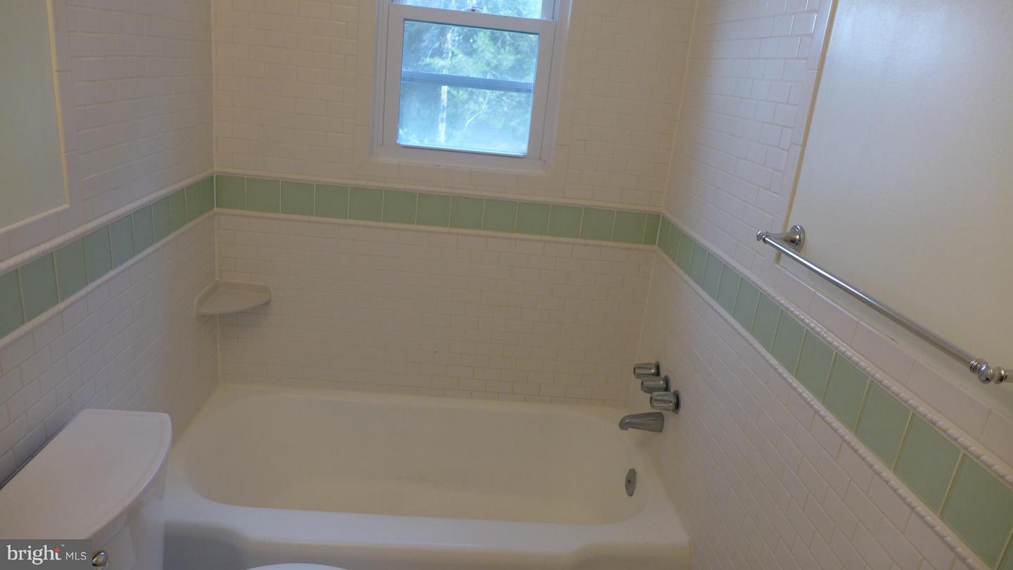 4724 7th Rd N Property Photo 12