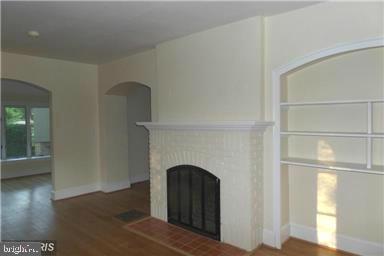4022 N 25th Rd N Property Photo 3