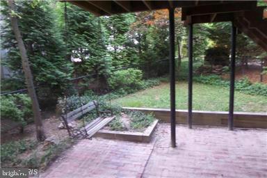 4022 N 25th Rd N Property Photo 9