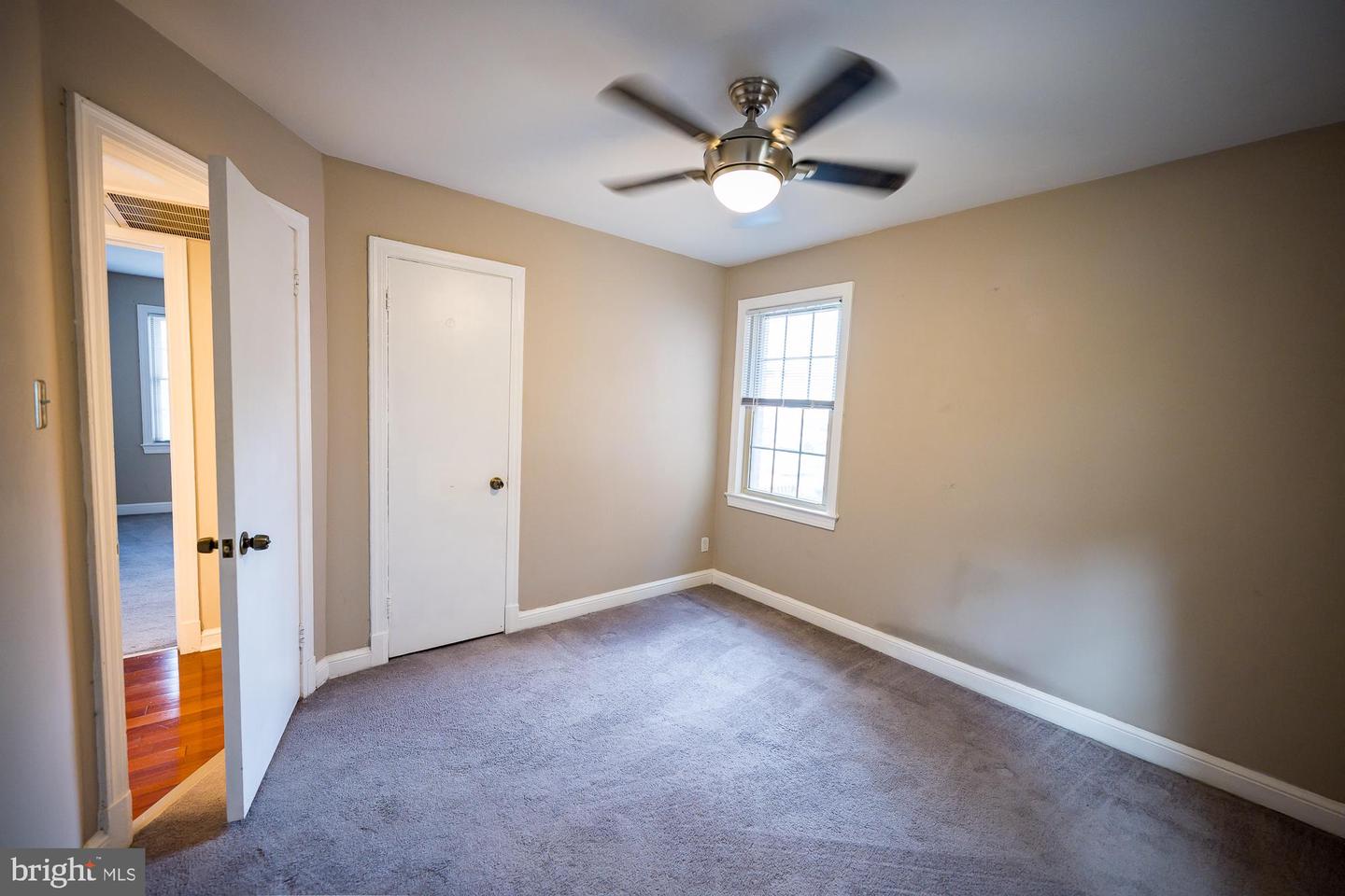2805 Arlington Blvd Property Photo 15