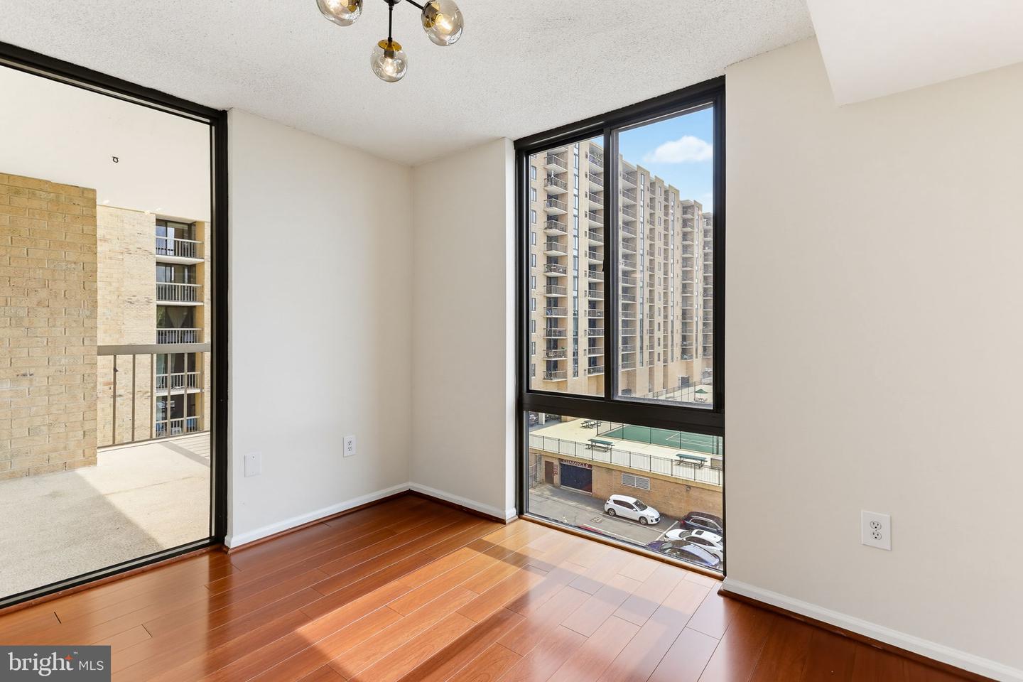 4500 S Four Mile Run Dr #314 Property Photo 12