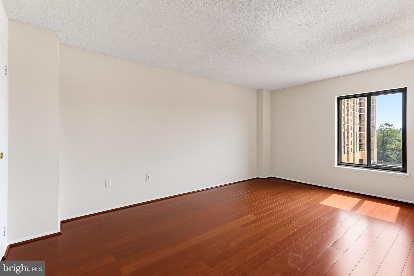 4500 S Four Mile Run Dr #314 Property Photo 14