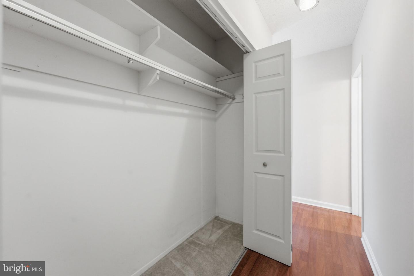 4141 N Henderson Rd #1026 Property Photo 23
