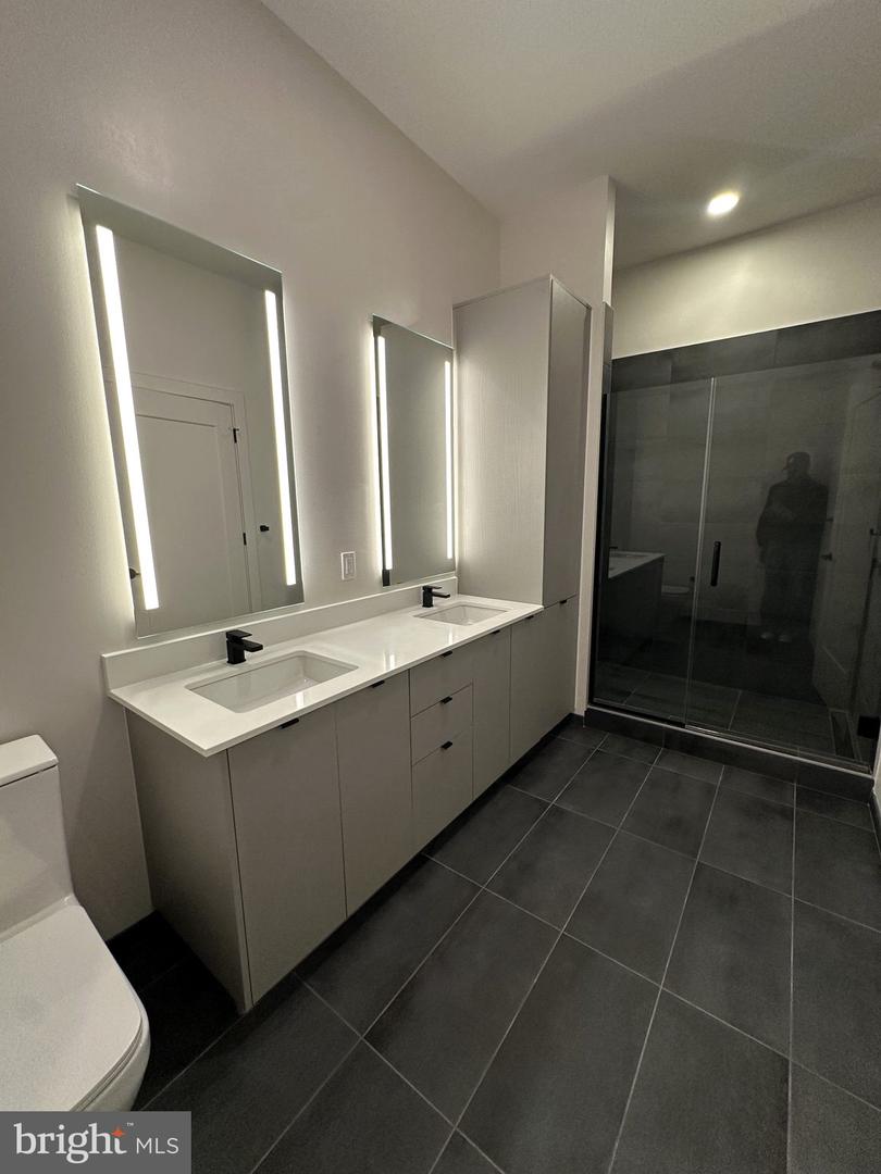 3130 Potomac Ave #ph1 Property Photo 15