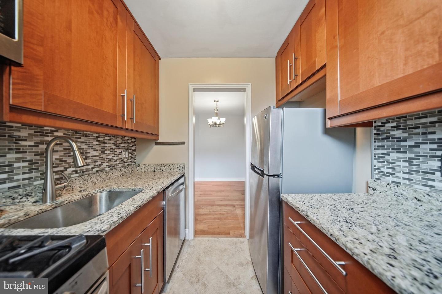 26 S Old Glebe Rd #203-b Property Photo 17