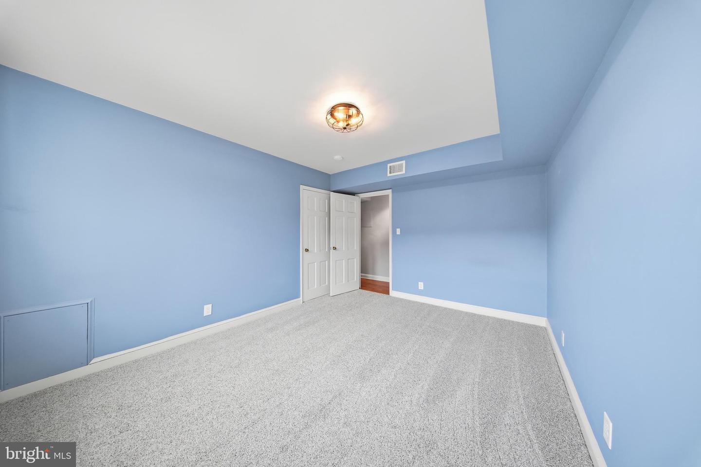 26 S Old Glebe Rd #203-b Property Photo 21