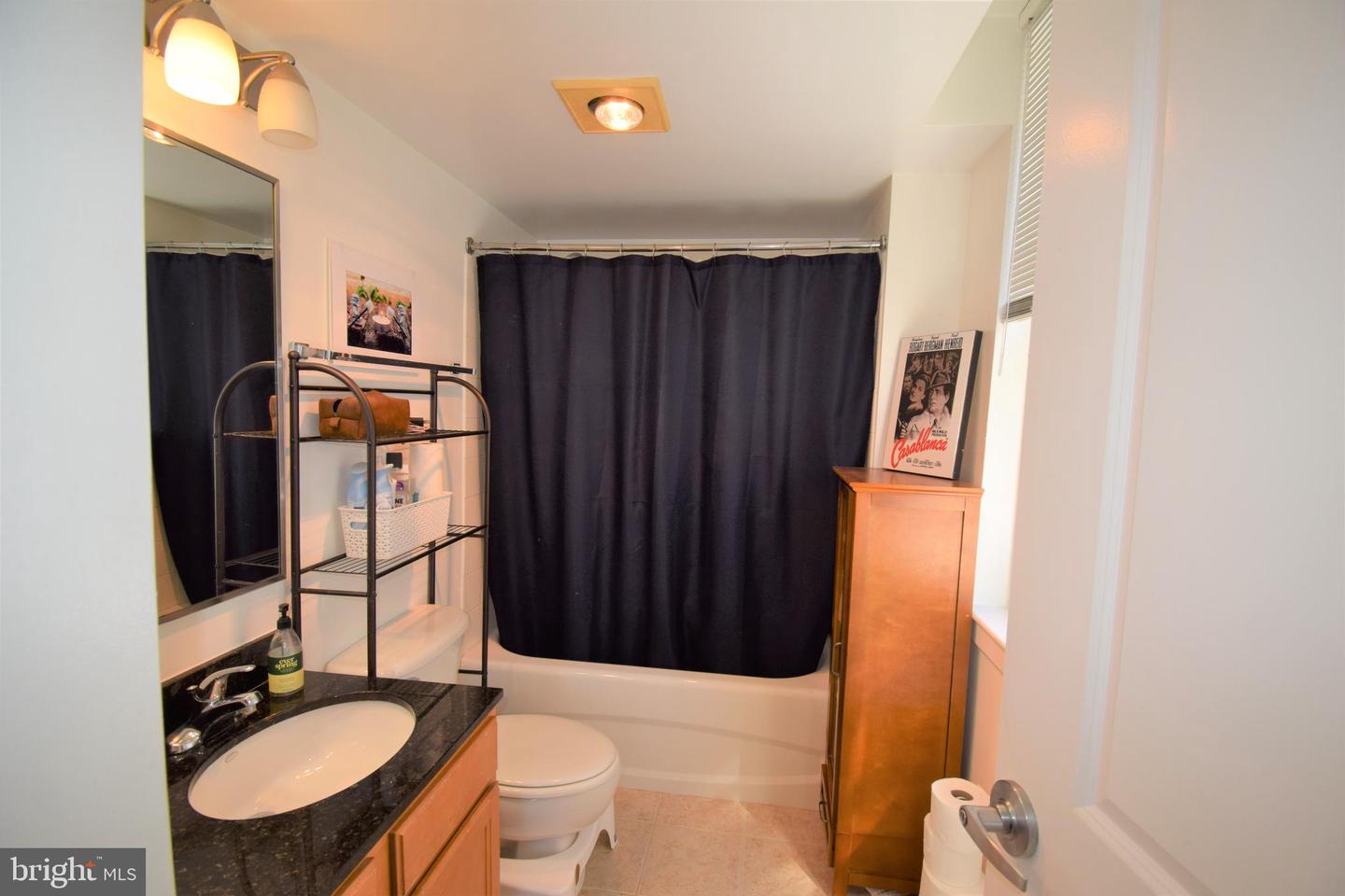 880 N Pollard St #824 Property Photo 16