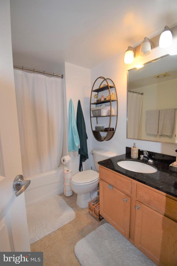 880 N Pollard St #824 Property Photo 22
