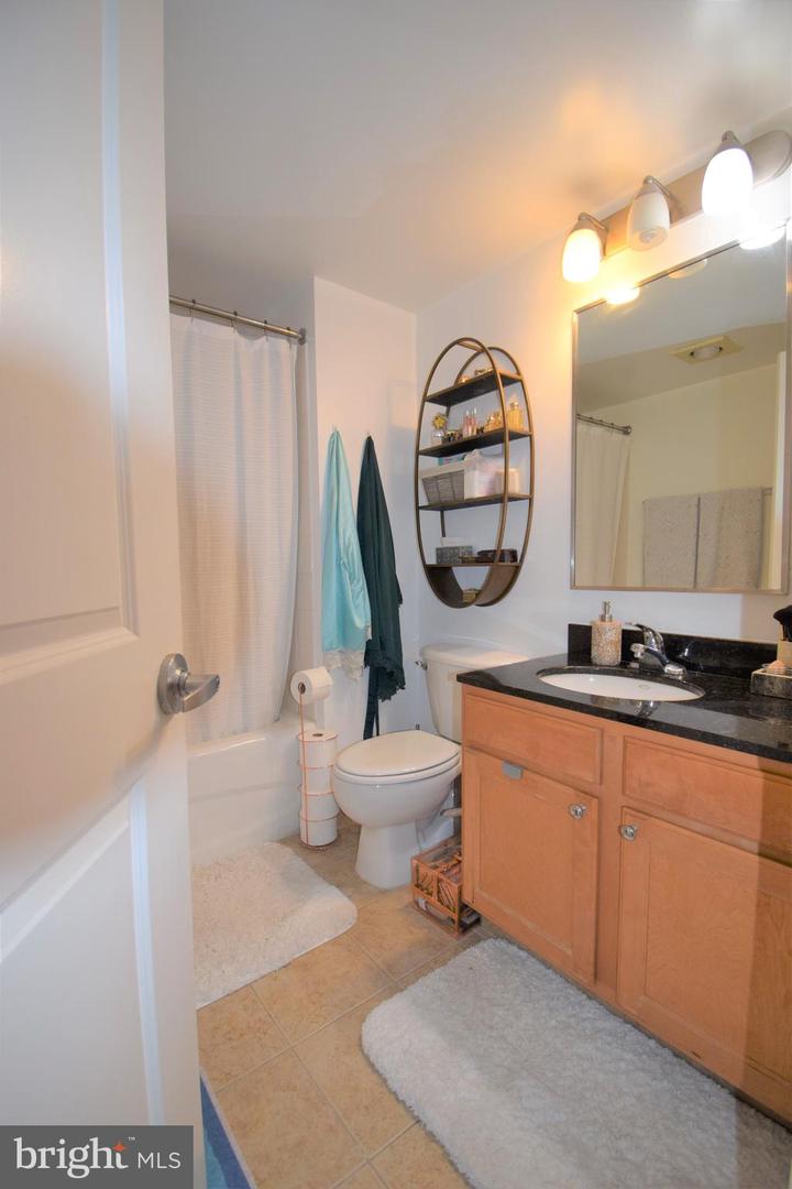 880 N Pollard St #824 Property Photo 26
