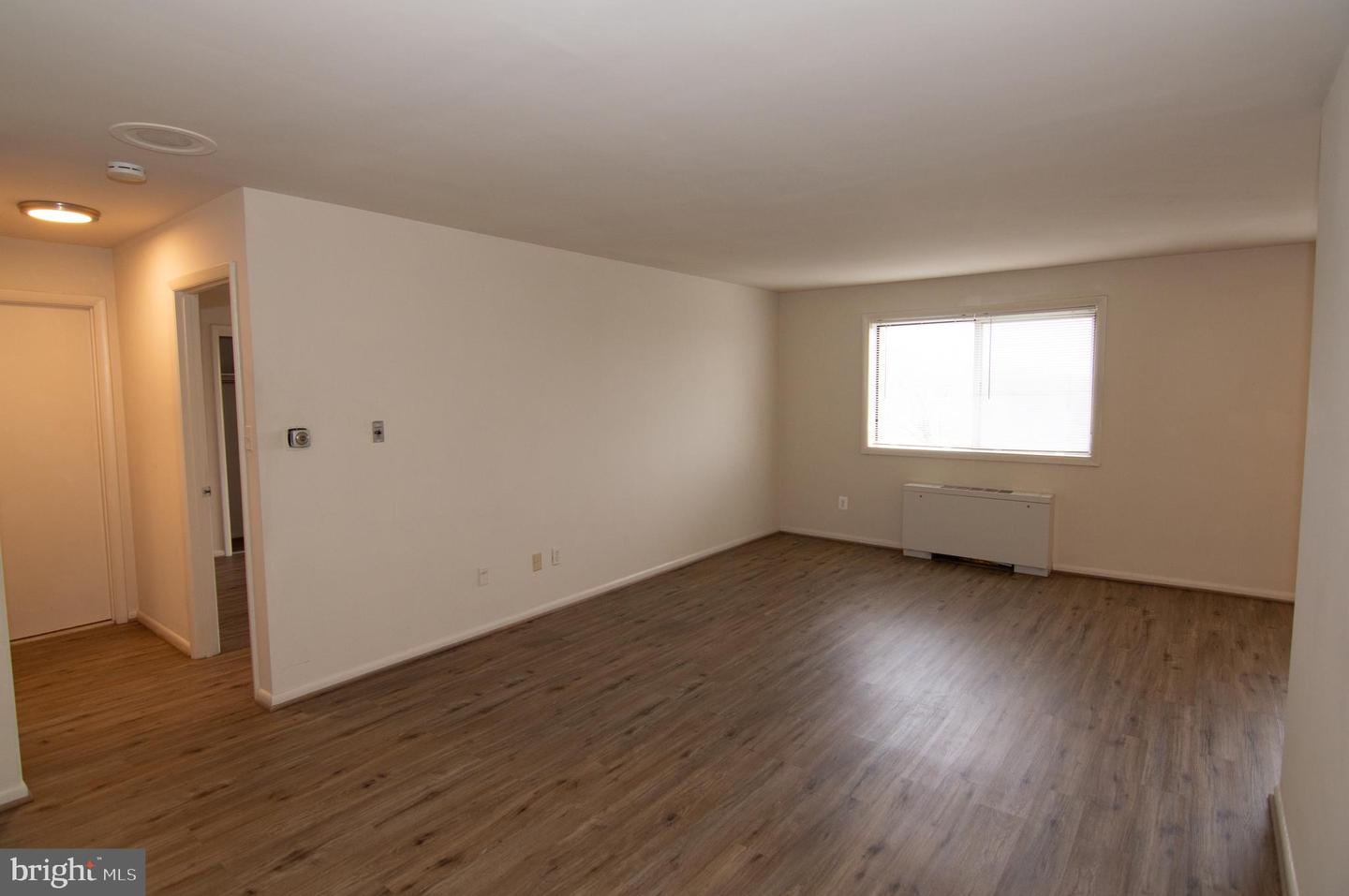 750 S Dickerson St #414 Property Photo 3