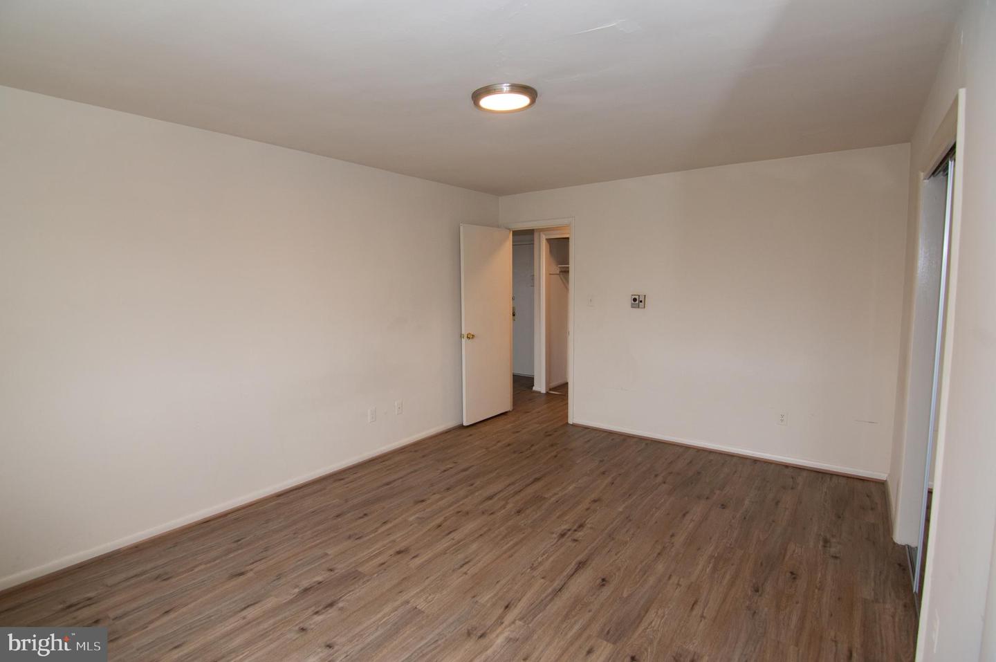 750 S Dickerson St #414 Property Photo 16