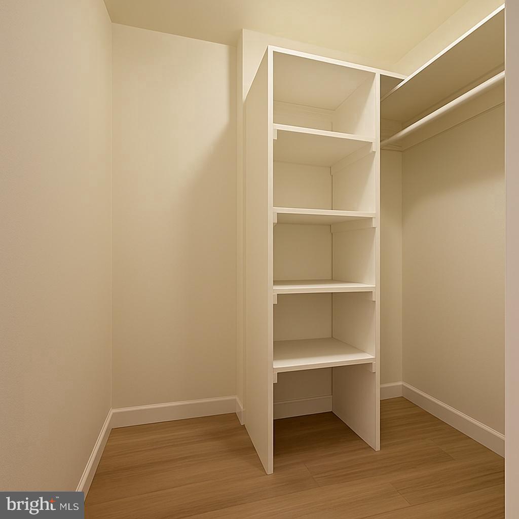 1121 Arlington Blvd #703 Property Photo 10