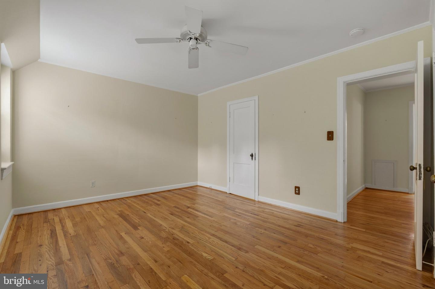 1401 S Edgewood St #500 Property Photo 20