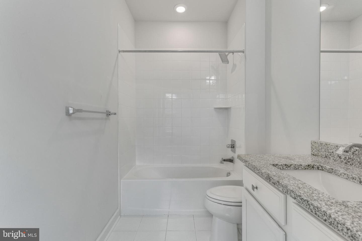 5701 11th St N #2 Property Photo 36
