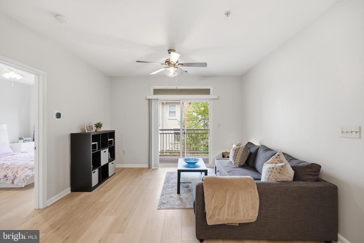 801 S GREENBRIER ST #315