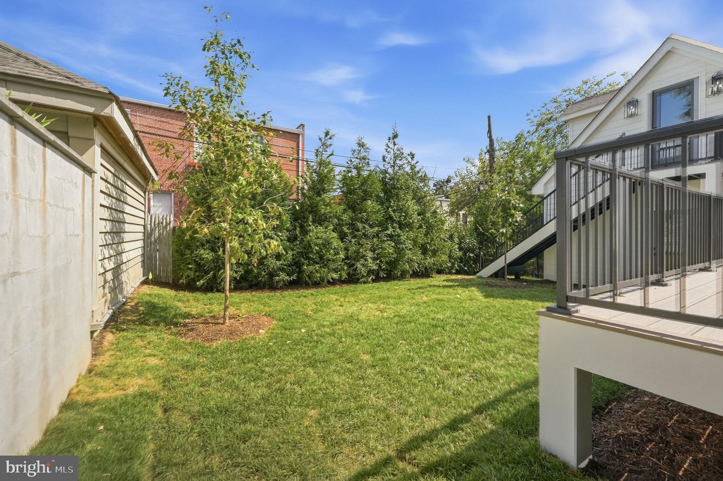 423 N Edgewood St Property Photo 99