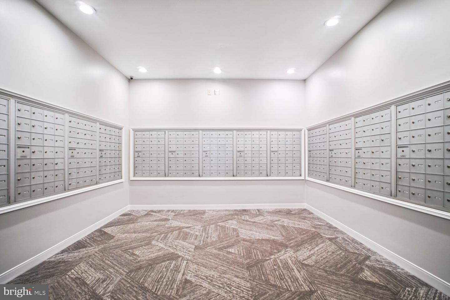 851 Glebe N #2015 Property Photo 60