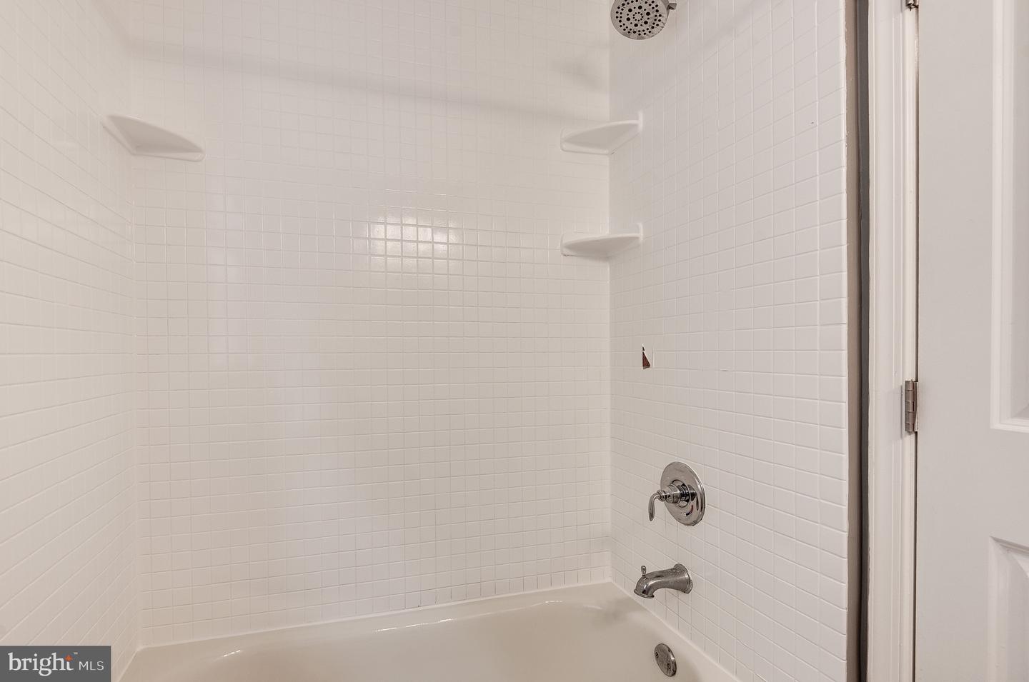 2906 S Buchanan St Property Photo 18