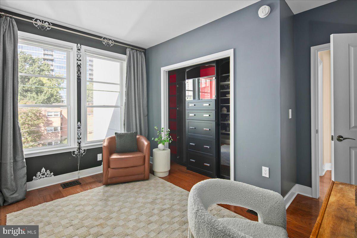 1511 Rolfe St N #a404 Property Photo 22