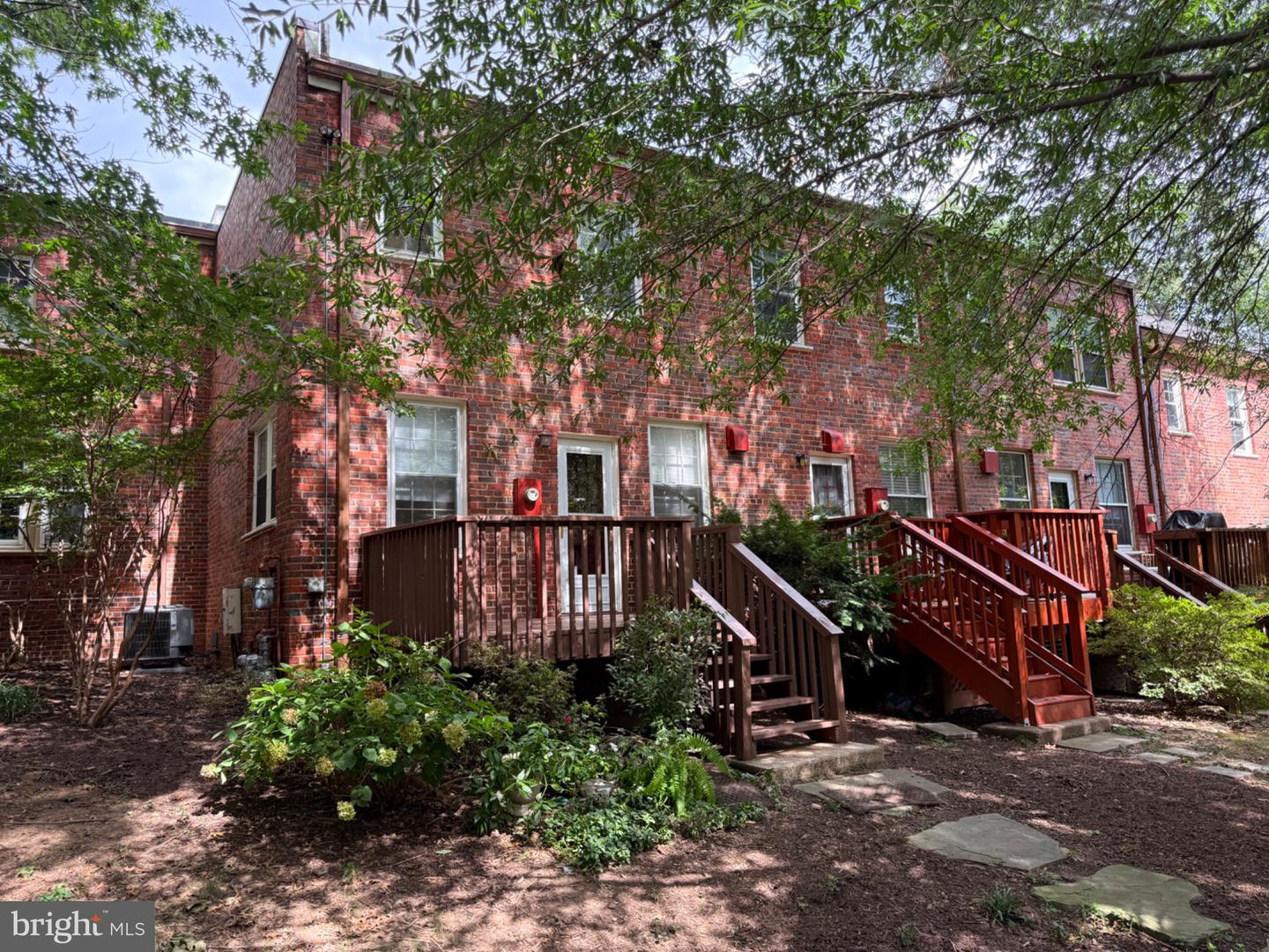 1400 S Barton St S #424 Property Photo 3