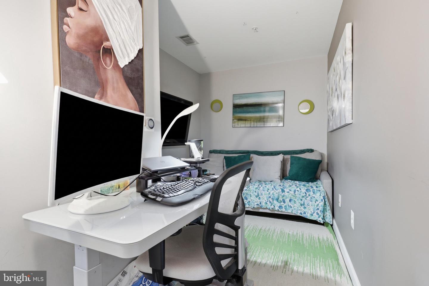 3600 S Glebe Rd #628w Property Photo 21