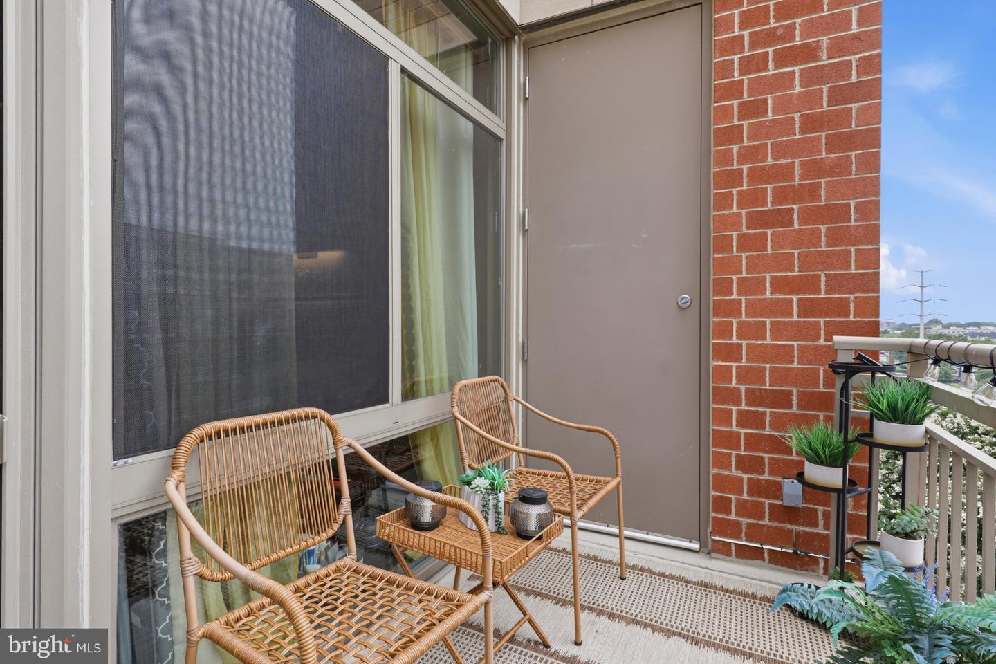 3600 S Glebe Rd #628w Property Photo 25