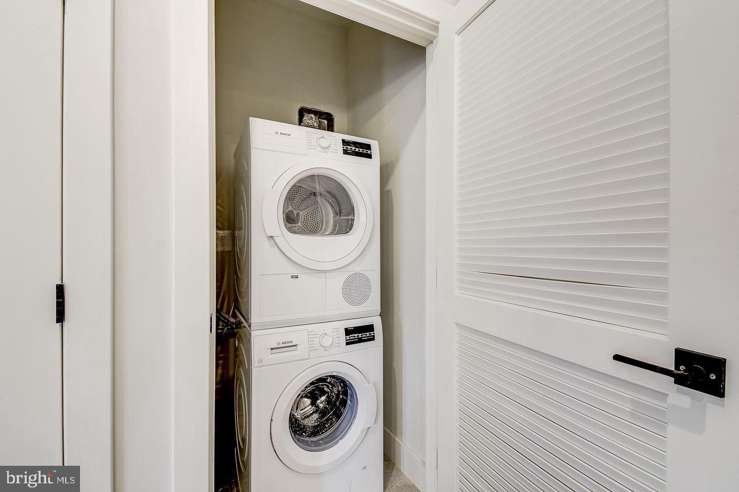 1411 Key Blvd #406 Property Photo 18