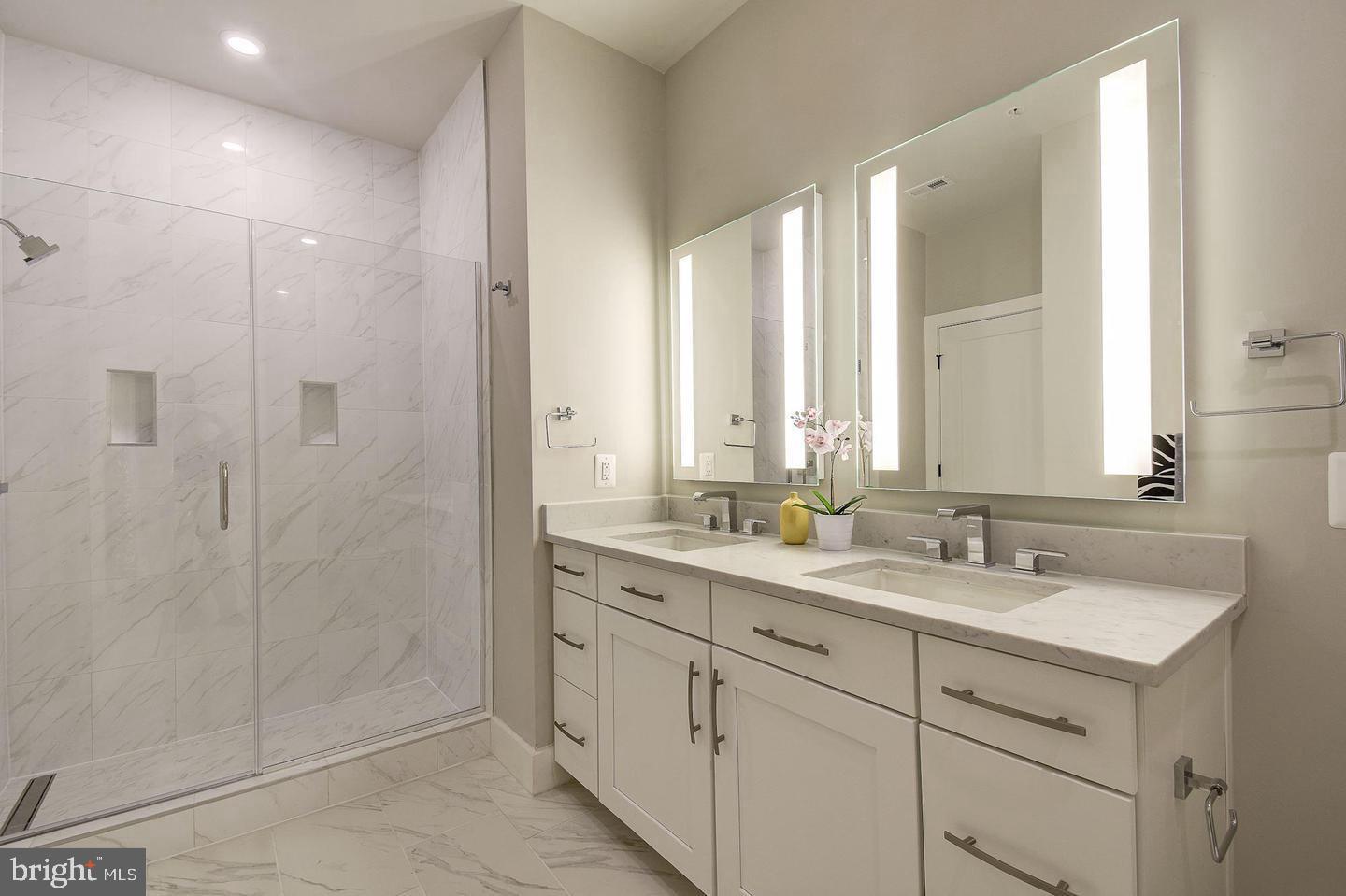 1411 Key Blvd #406 Property Photo 24