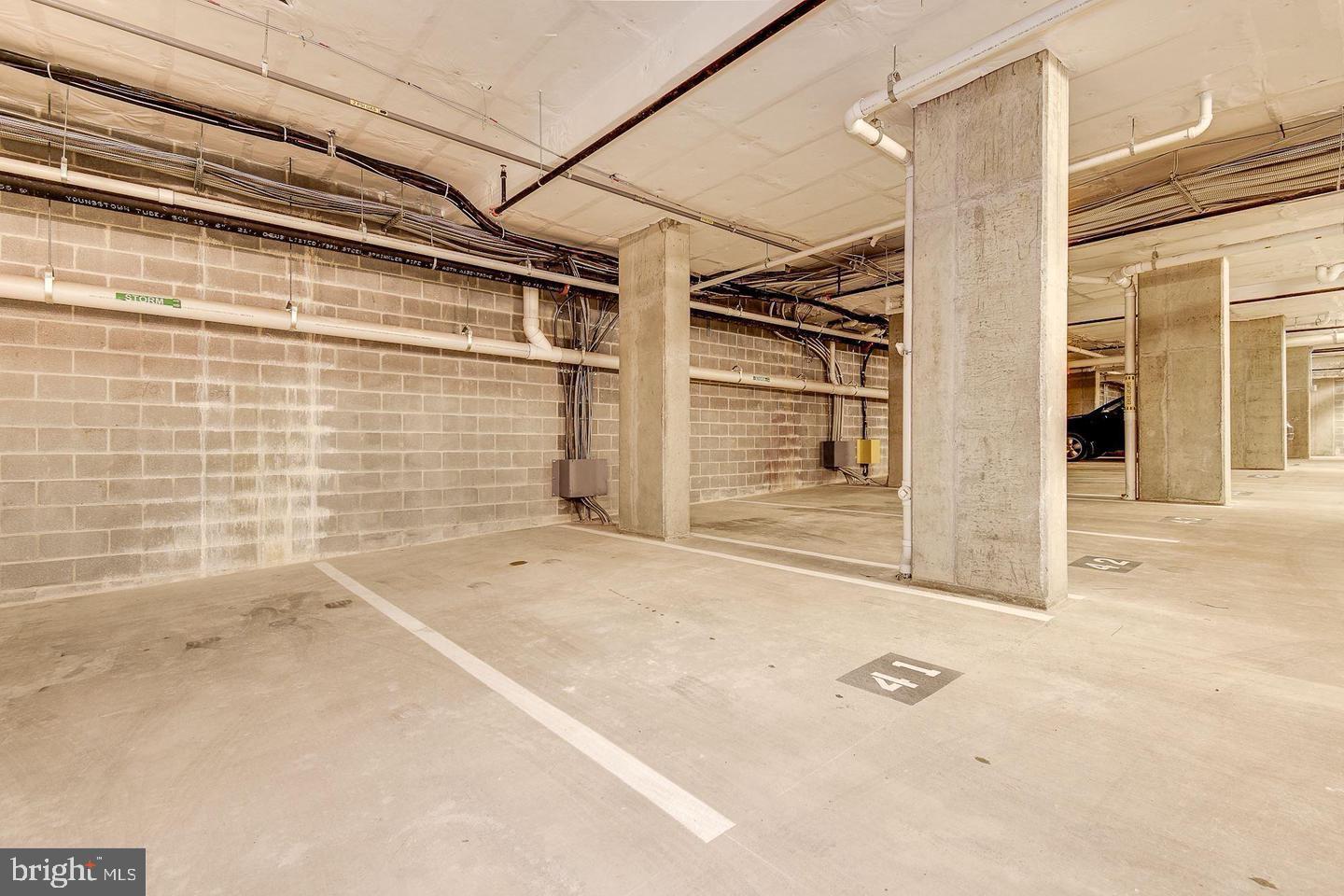 1411 Key Blvd #406 Property Photo 38
