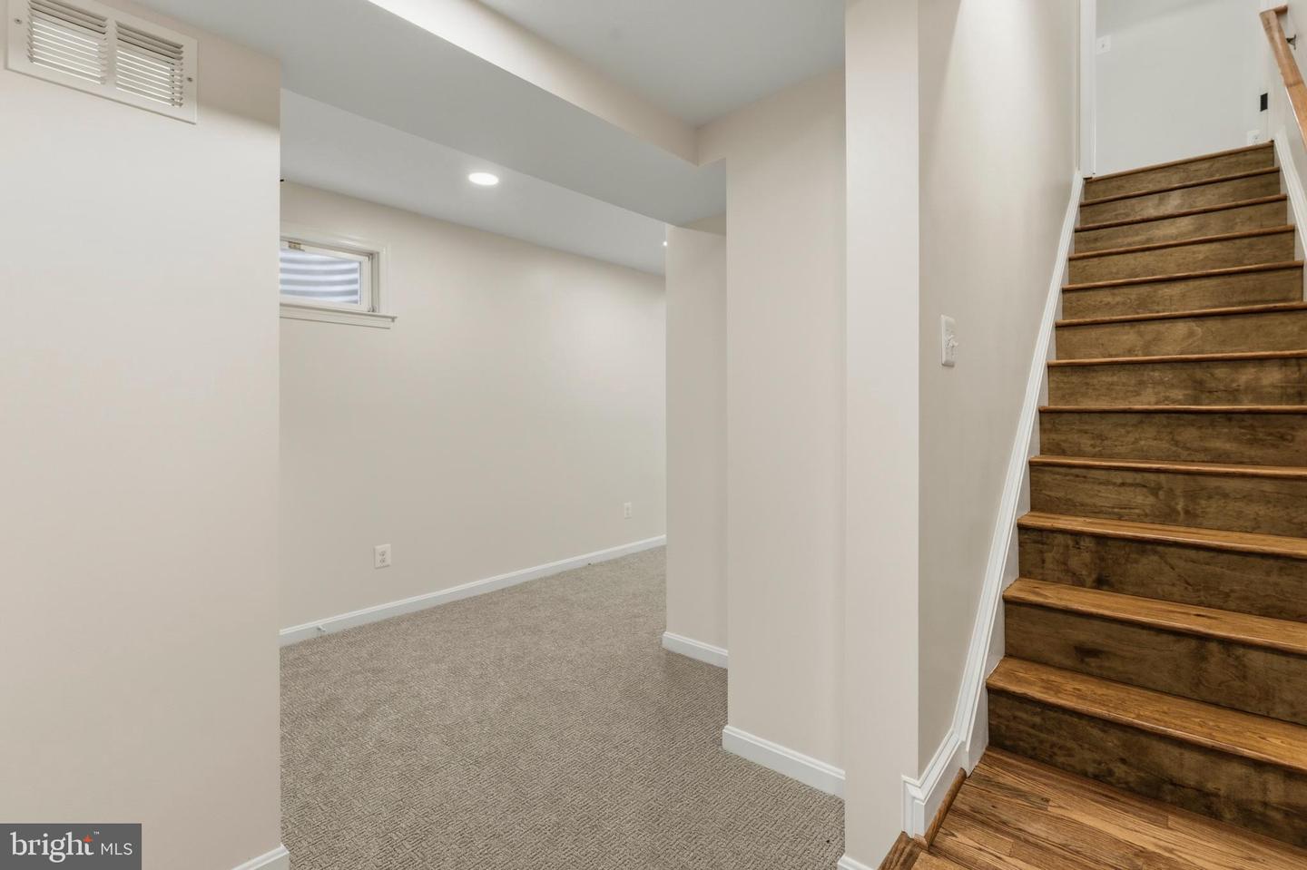 1801 S Glebe Rd Property Photo 22
