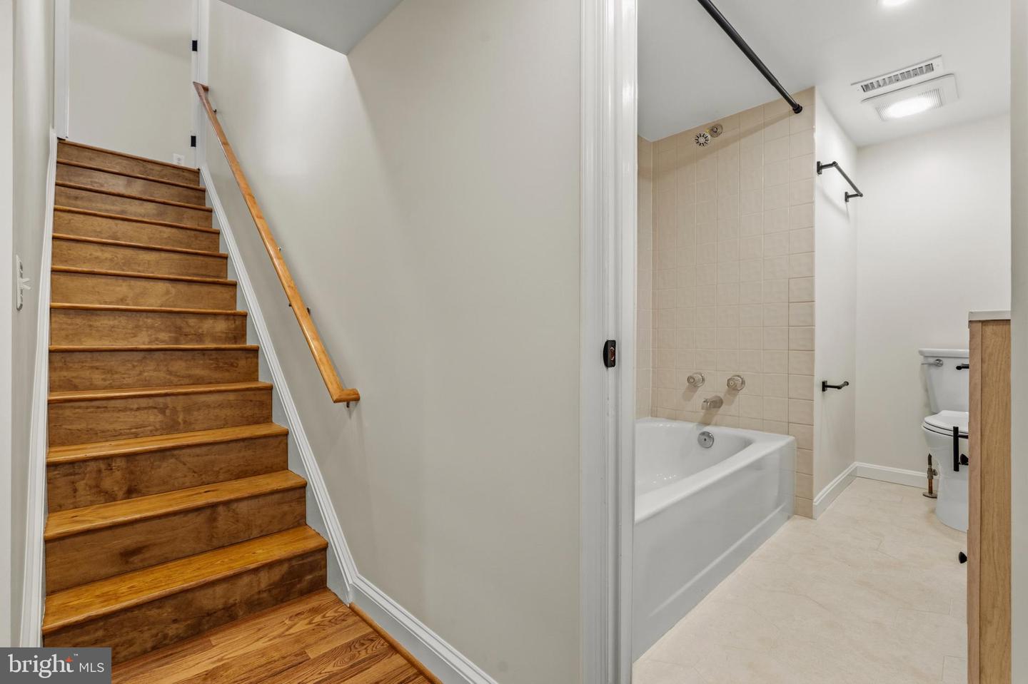 1801 S Glebe Rd Property Photo 23