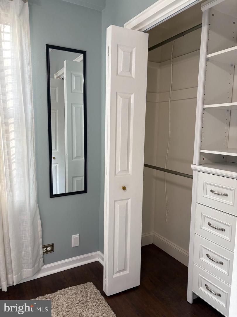 206 N George Mason Dr #1 Property Photo 14