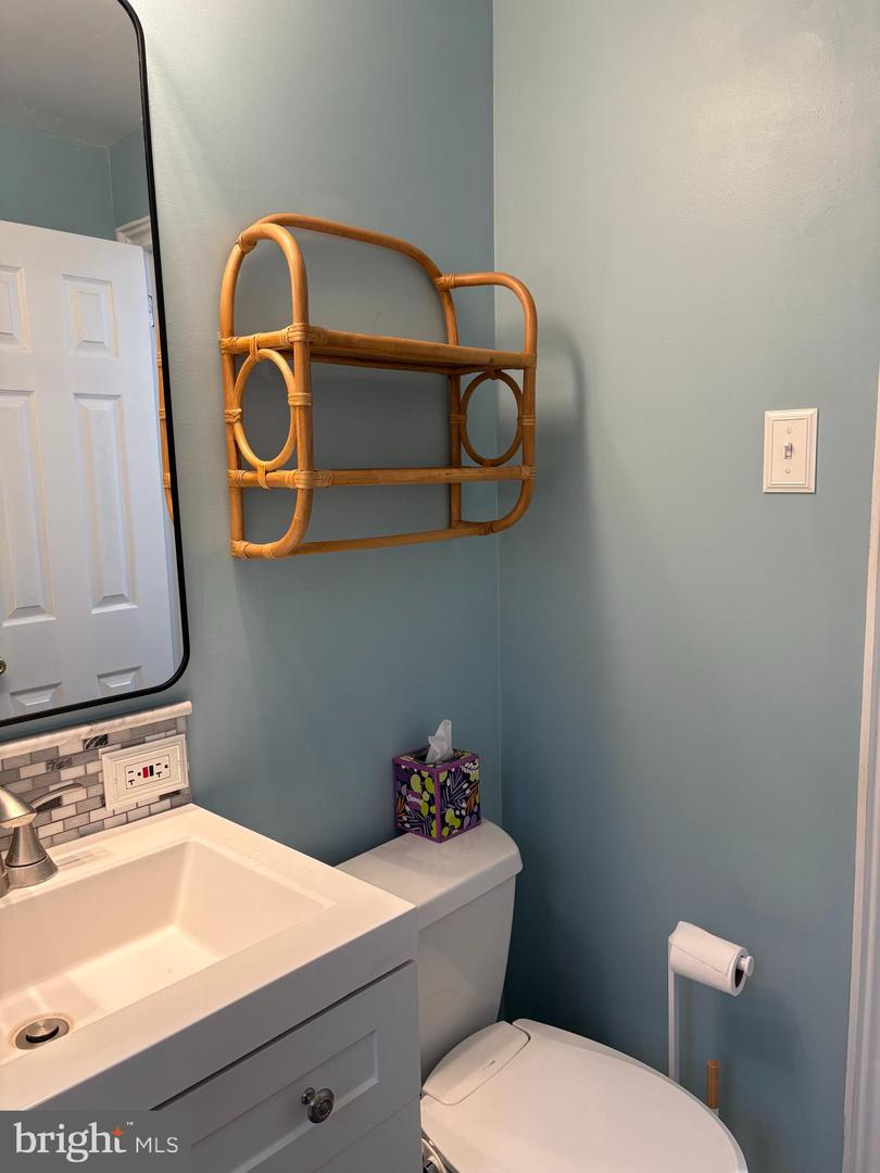 206 N George Mason Dr #1 Property Photo 28