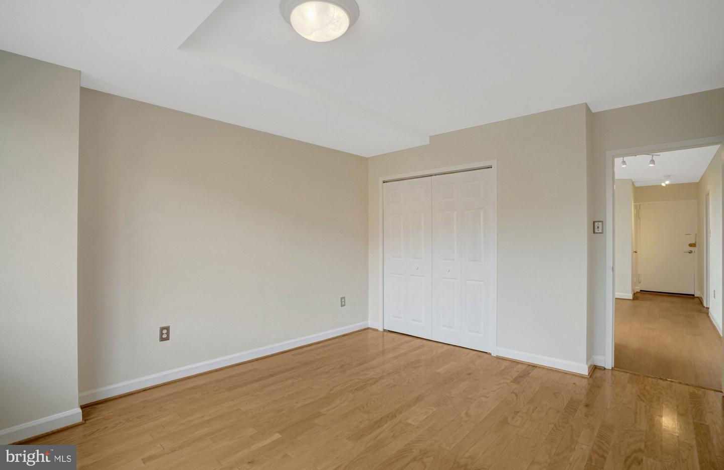 1021 Arlington Blvd #818 Property Photo 24