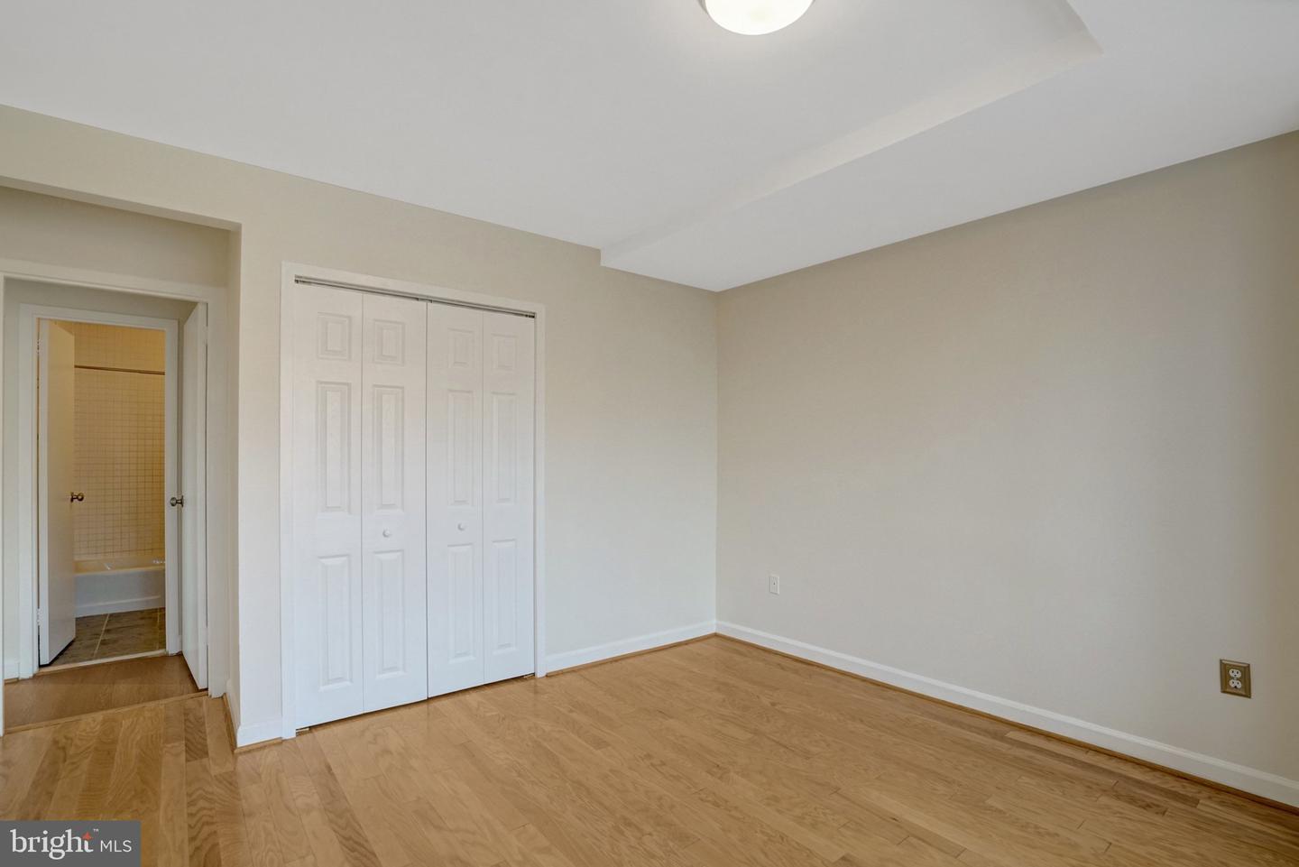 1021 Arlington Blvd #818 Property Photo 29