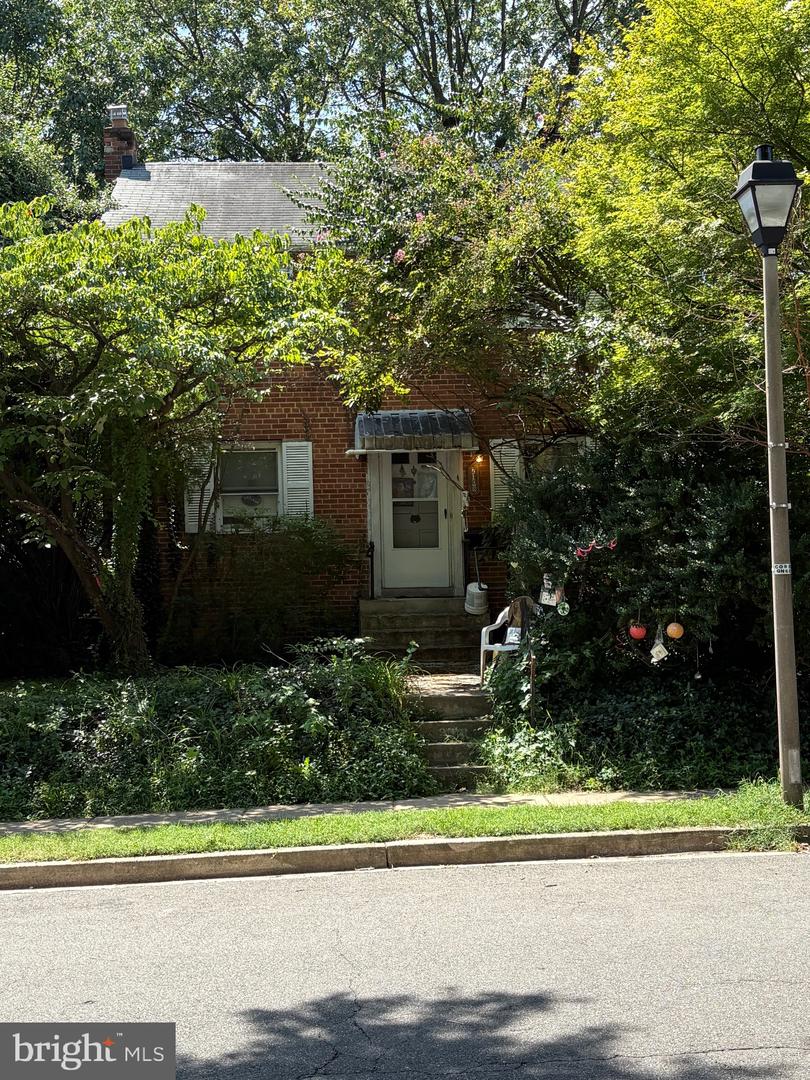2108 N Illinois St Property Photo 2