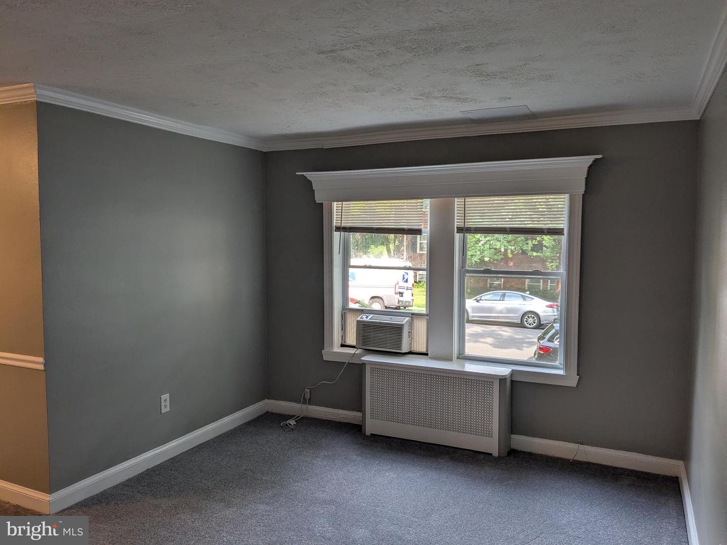 1400 N Kenilworth St #4 Property Photo 9