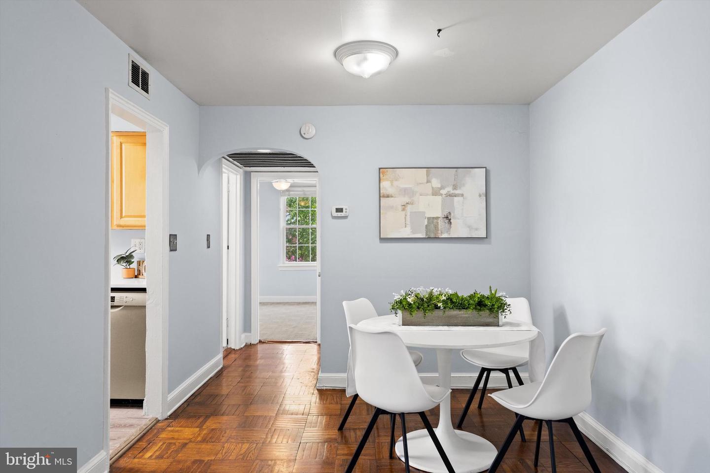 22 S Old Glebe Rd #301-d Property Photo 3