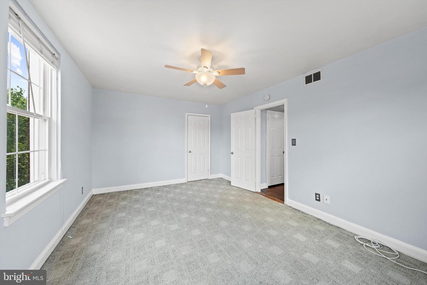 22 S Old Glebe Rd #301-d Property Photo 11