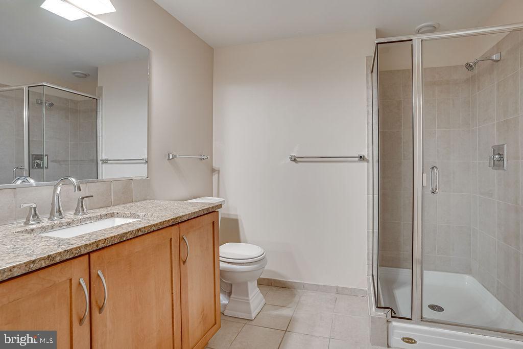 888 N Quincy St #707 Property Photo 13