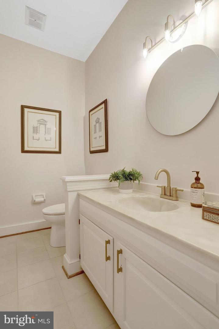 3845 N Tazewell St Property Photo 27