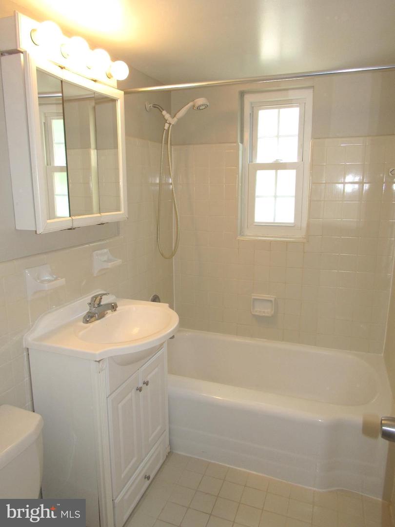 1311 N Ode St #612 Property Photo 17