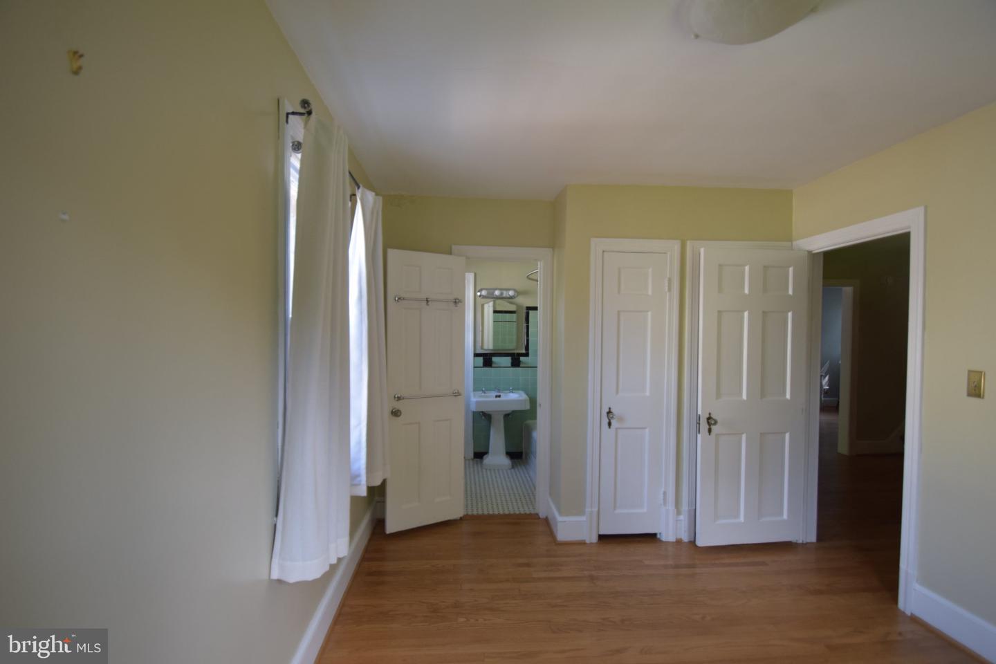 4610 3rd St S Property Photo 13