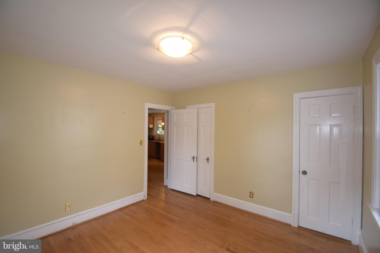 4610 3rd St S Property Photo 17